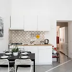 Marisabella Luxury Apartamento *