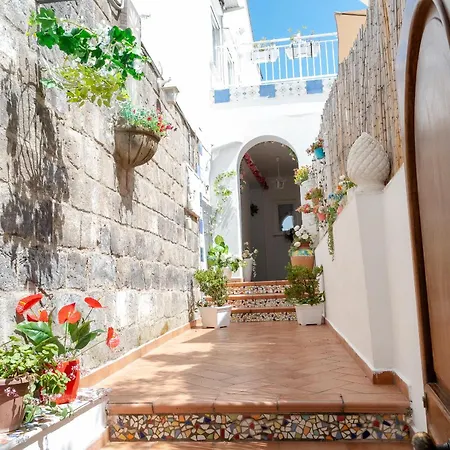 Marisabella Luxury Vico Equense
