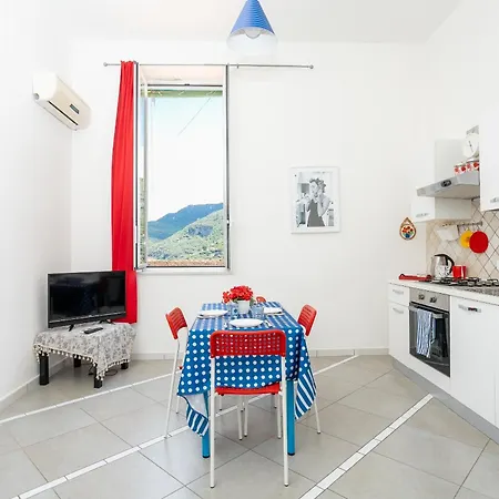 Marisabella Luxury Apartment Vico Equense