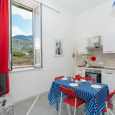 Marisabella Luxury Lägenhet Vico Equense